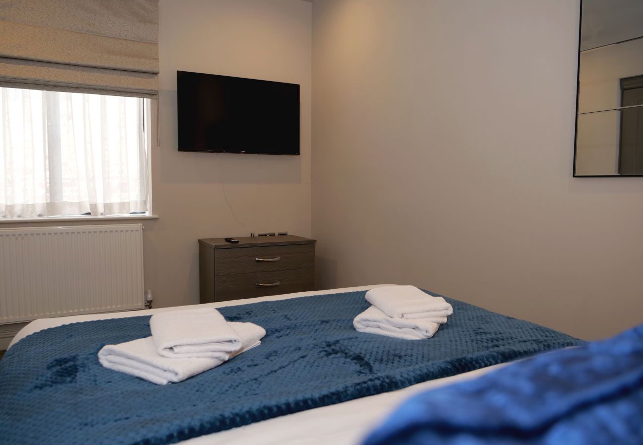 Ferienwohnung in Birmingham - ★ Silver Forge - Luxury One Bed with Office - Sofa Bed