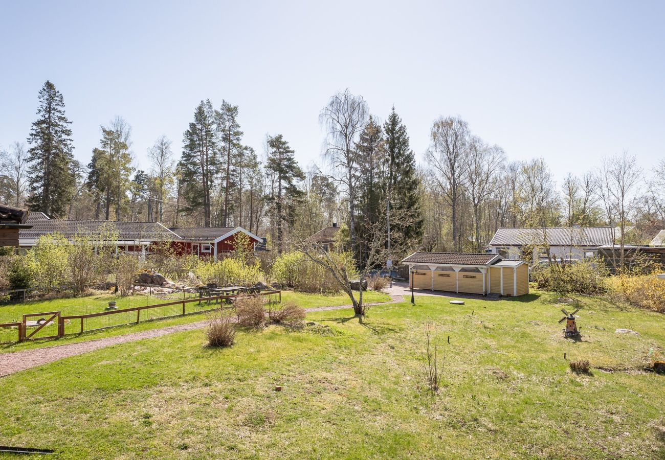 Ferienhaus in Skebobruk - Gemütliche Ferienunterkunft in Skebobruk, Norrtälje | SE13036
