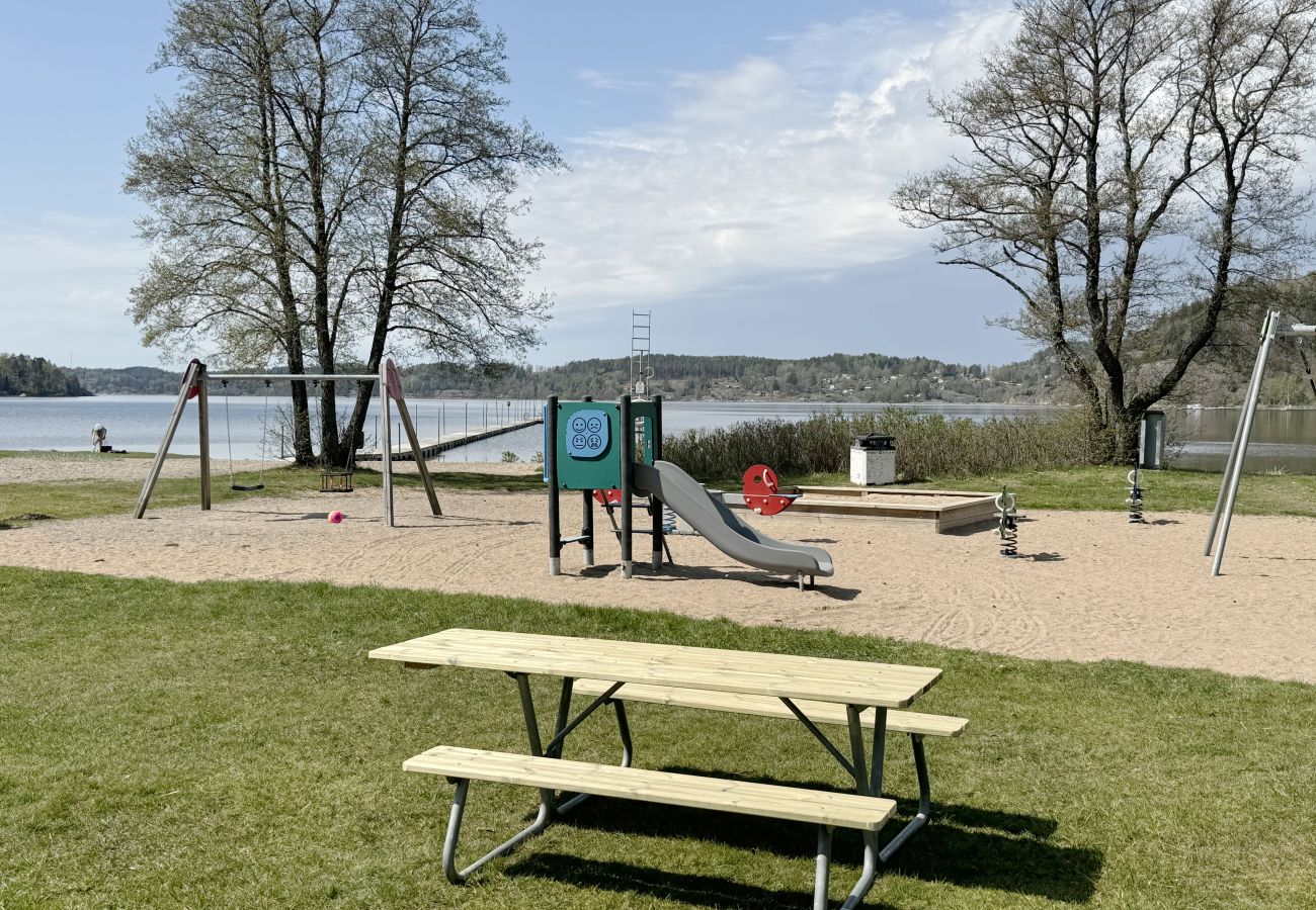 Ferienhaus in Munkedal - Einzigartige Villa mit fantastischer Aussicht in Munkedal | SE09047