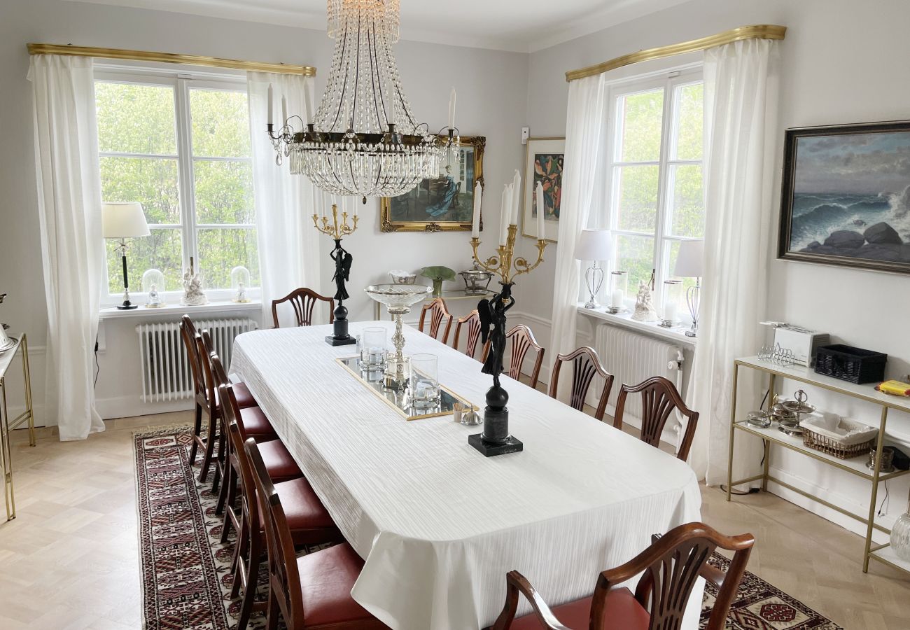 Ferienhaus in Vimmerby - Wunderschöne, geräumige Villa mitten in Vimmerby in SE05056