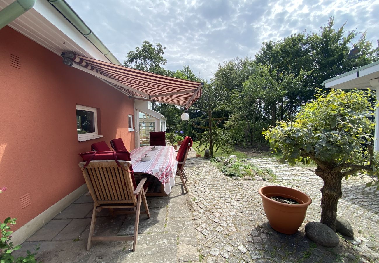 Ferienhaus in Beddingestrand - Exklusive Villa mit Panoramablick auf die Ostsee in Beddingestrand