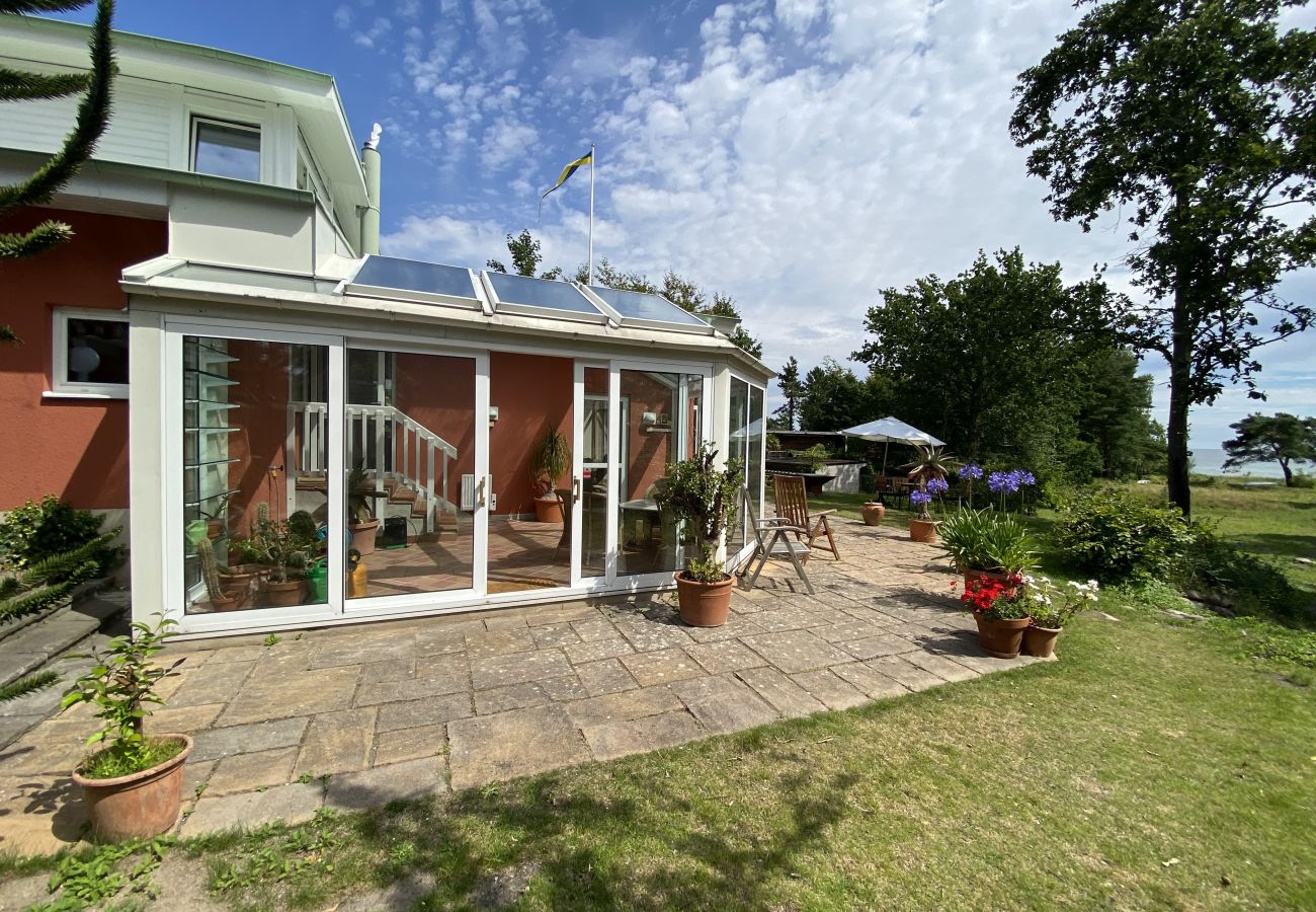 Ferienhaus in Beddingestrand - Exklusive Villa mit Panoramablick auf die Ostsee in Beddingestrand