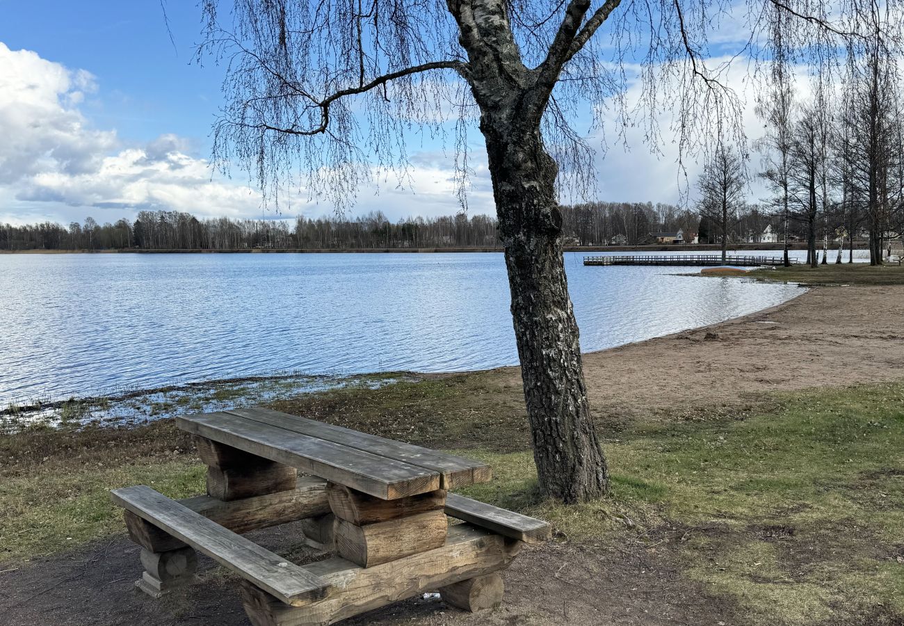 Ferienwohnung in Karlstad - Schöne, ruhige Wohnung im Zentrum von Karlstad | SE18029