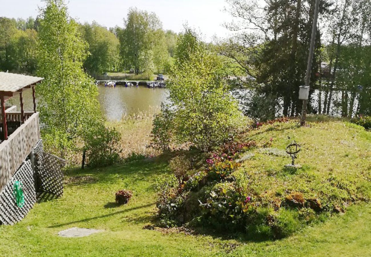 Ferienhaus in Nyköping - Haus mit Seegrundstück und eigenem Steg auf Skansholmen außerhalb von Nyköping | SE14018