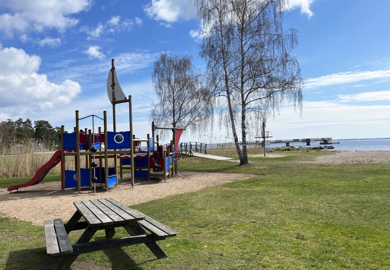 Ferienhaus in Vassmolösa - Gemütliches Blockhaus in der Nähe des Meeres und der Natur in Hagbyhamn | SE05081