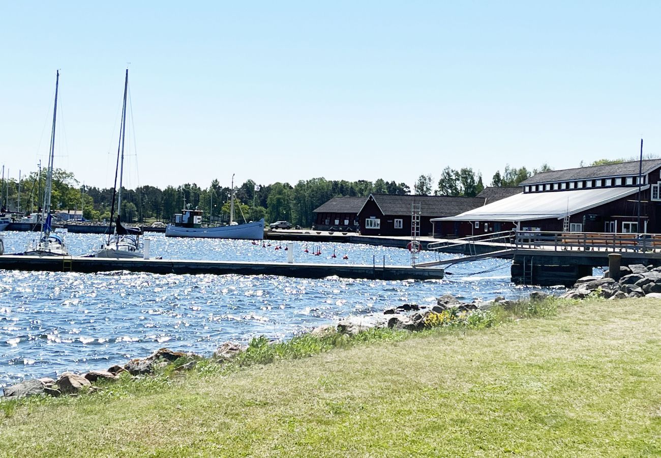 Ferienhaus in Oskarshamn - Charmantes Haus von Emån in Hälleforshult, Påskallavik | SE05074