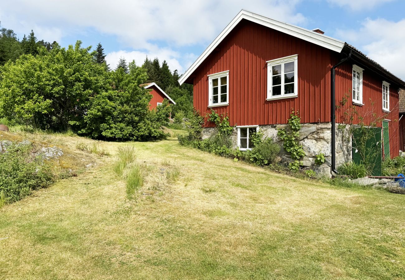 Ferienhaus in Varekil - Einzigartige Unterkunft in einer umgebauten Scheune in Varekil | SE09063