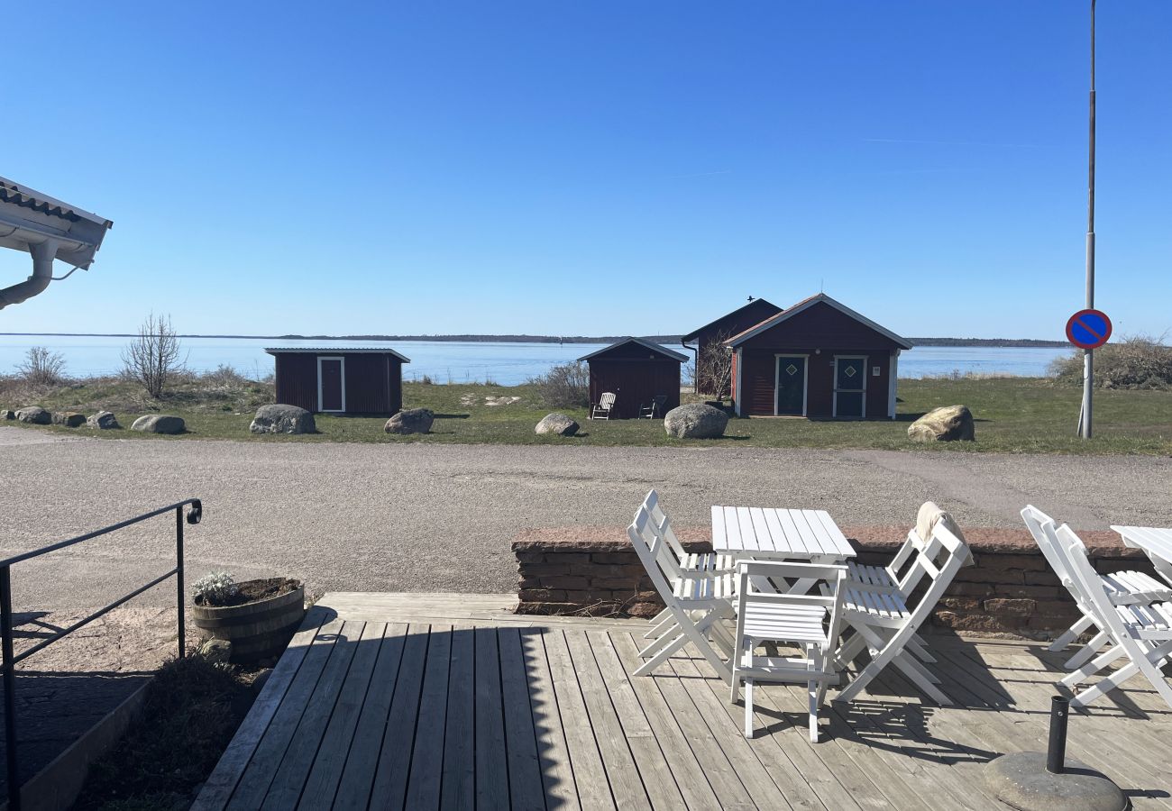 Ferienhaus in Färjestaden - Gepflegtes und schönes Ferienhaus im beliebten Stora Rör, nördlich von Färjestaden. | SE04052