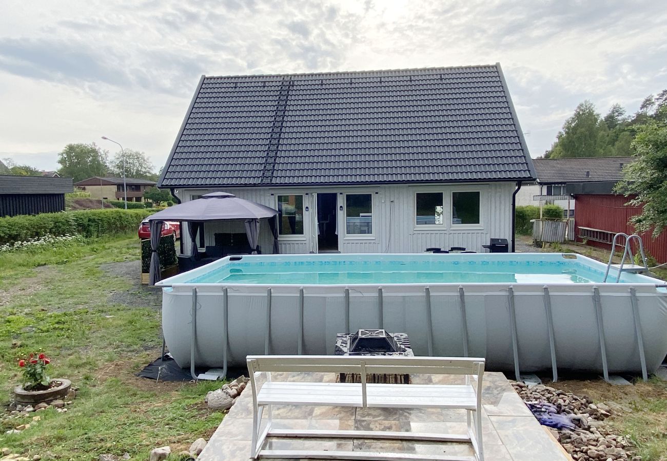 Ferienhaus in Perstorp - Neugebaute Villa mit Pool in Perstorp SE01068