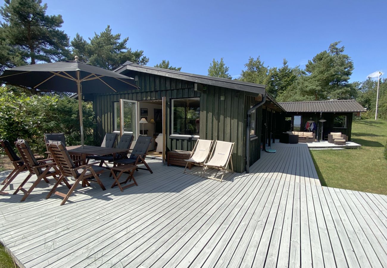 Ferienhaus in Beddingestrand - Ferienhaus am Strand mit Meerblick, Sauna und Privatsphäre in Beddingestrand | SE01061