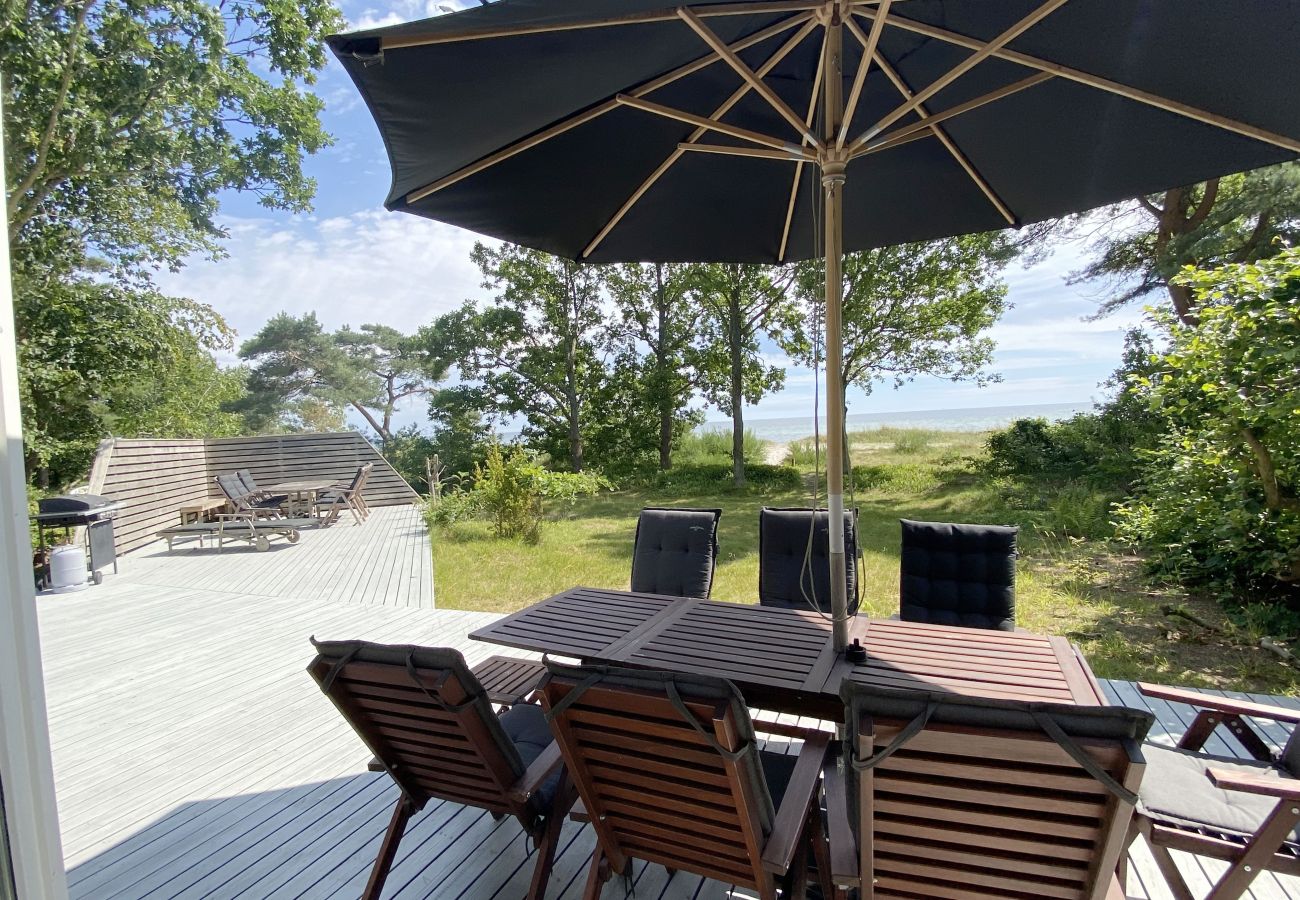 Ferienhaus in Beddingestrand - Ferienhaus am Strand mit Meerblick, Sauna und Privatsphäre in Beddingestrand | SE01061