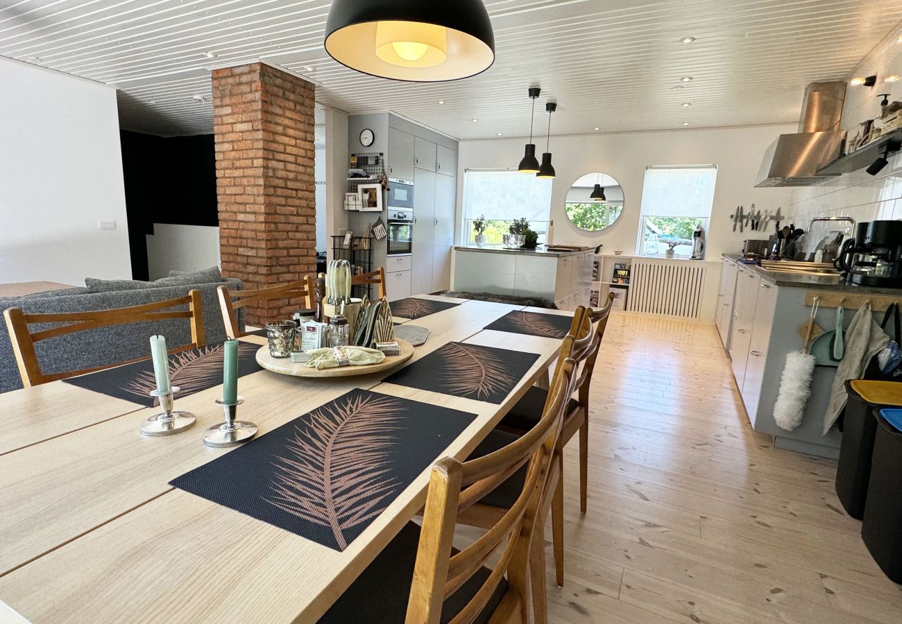 Ferienhaus in Karlsborg - Schöne Villa mit gutem Standard in Karlsborg | SE08057