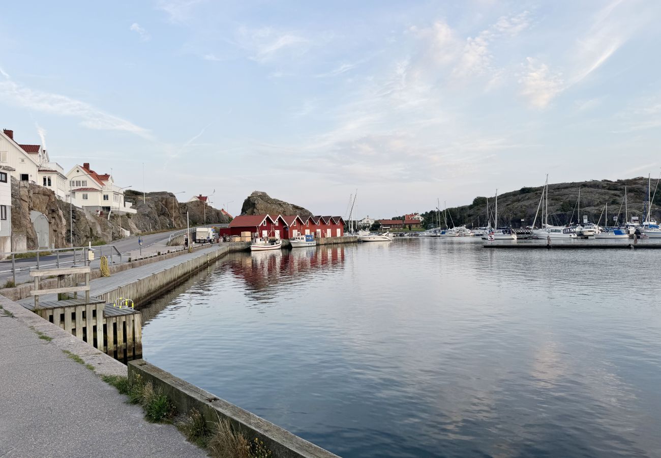 Ferienhaus in Rönnäng - Große Villa mit Meerblick in Rönnäng | SE09078