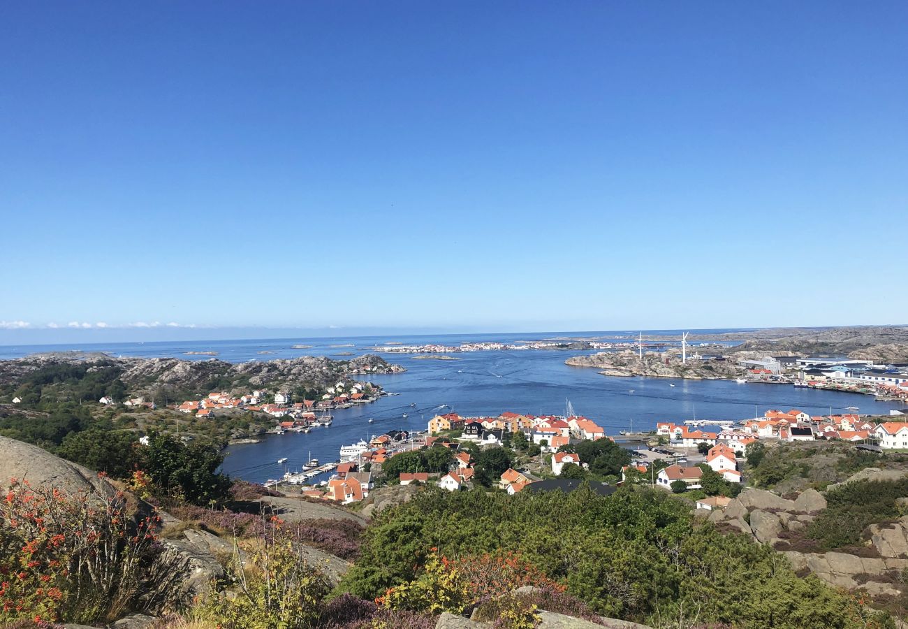 Ferienhaus in Rönnäng - Große Villa mit Meerblick in Rönnäng | SE09078