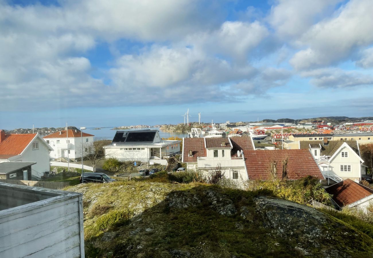 Ferienhaus in Rönnäng - Große Villa mit Meerblick in Rönnäng | SE09078