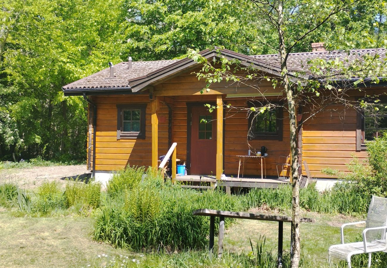 Blockhütte in Billesholm -  Charmantes Ferienhaus bei Söderåsen SE01077