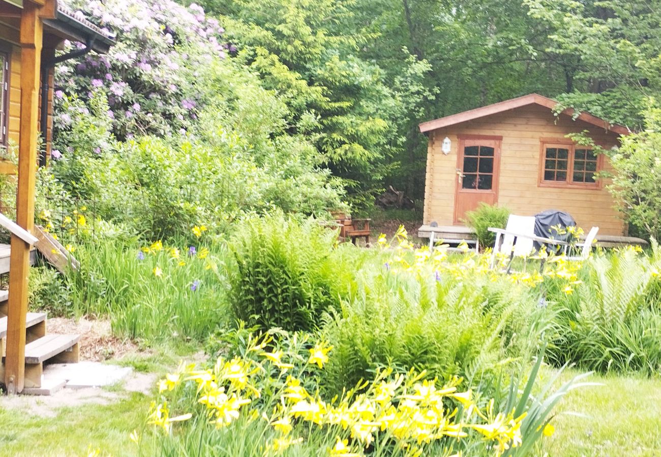 Blockhütte in Billesholm -  Charmantes Ferienhaus bei Söderåsen SE01077