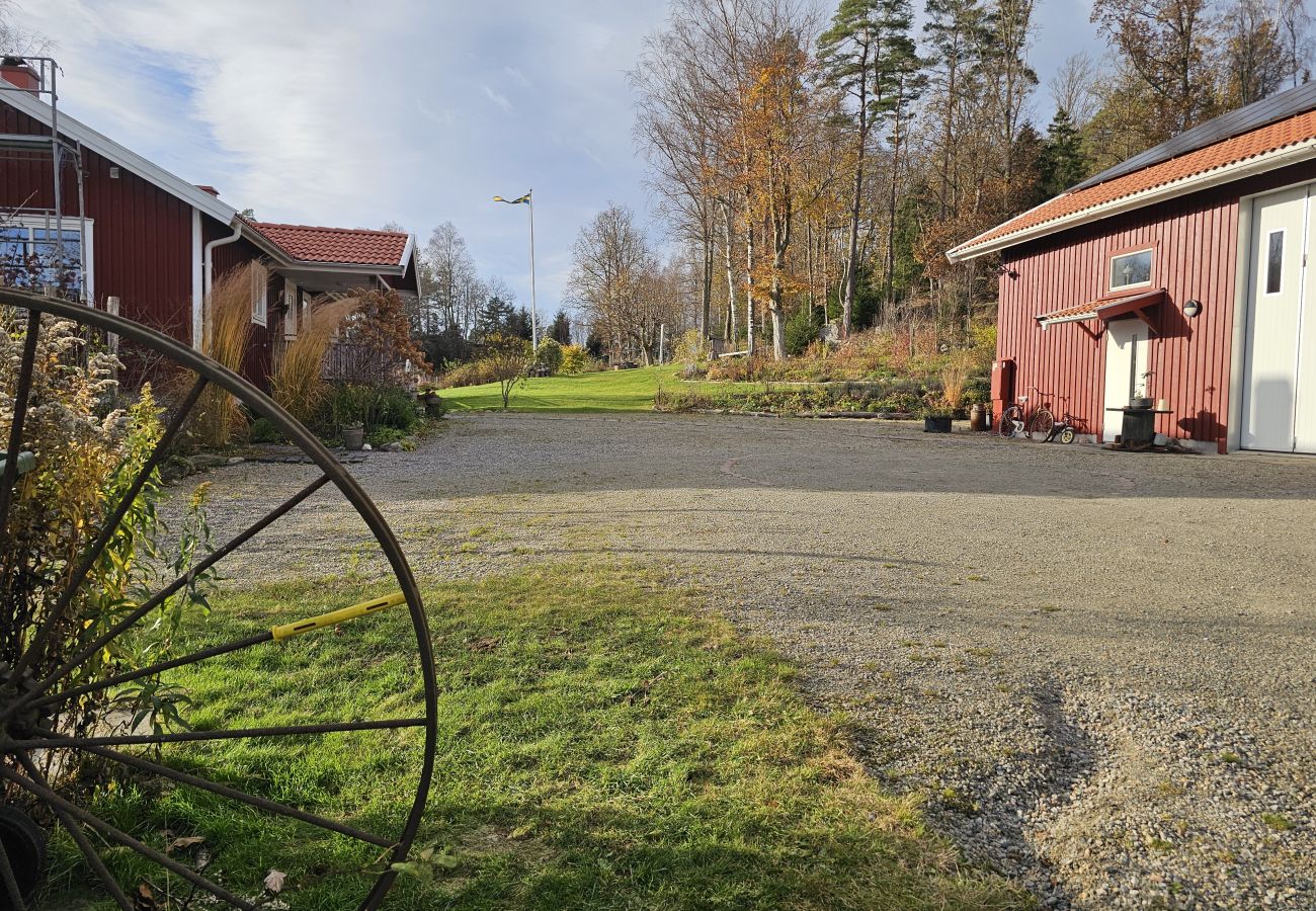 Ferienhaus in Henån - Großes Haus auf Orust in ruhiger, abgeschiedener Lage | SE09103