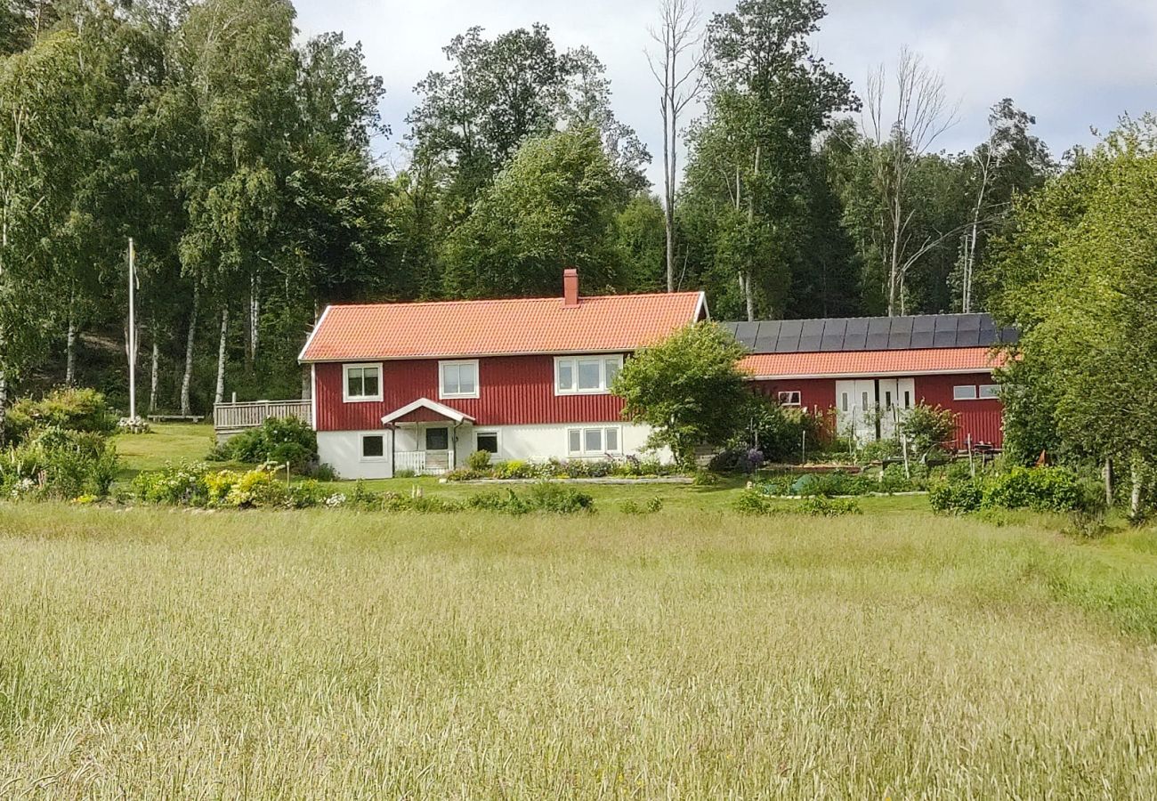 Ferienhaus in Henån - Großes Haus auf Orust in ruhiger, abgeschiedener Lage | SE09103