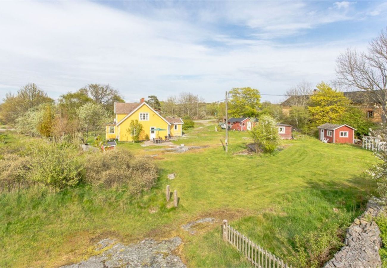 Ferienhaus in Tjurkö - Kommen Sie, bis dieses fantastische Sommerhaus auf Tjurkö und Blekinge Skärgård liegt  SE03018