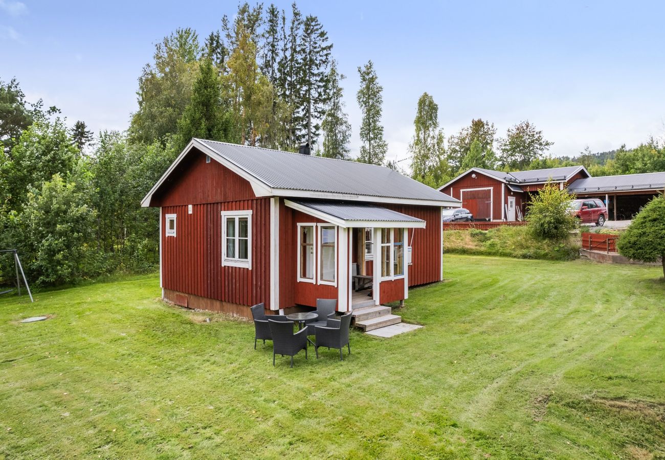 House in Forsa - Idyllic cottage nearby Hudiksvall with lake view | SE20008