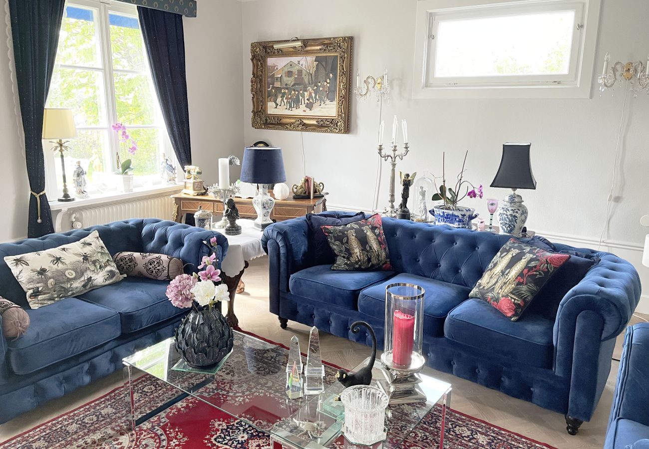 House in Vimmerby - Magnificent, spacious villa located in the middle of Vimmerby in SE05056