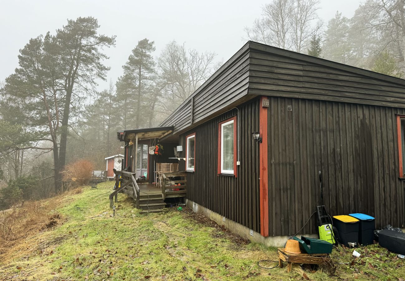 House in Brastad - Cozy cottage in a beautiful setting by the Åbyfjorden/Brastad | SE09049