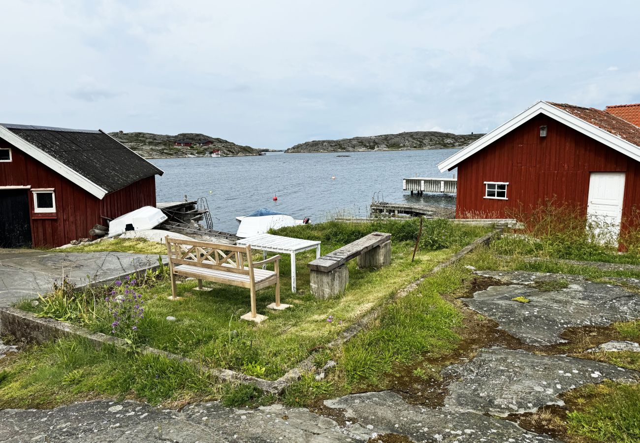 Studio in Käringön - Unique opportunity to rent a cottage on Käringön in Bohuslän's beautiful archipelago | SE09070