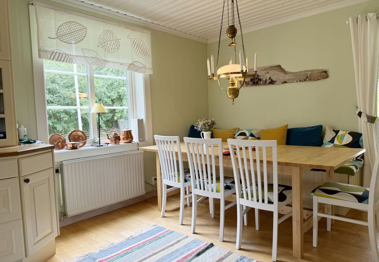 House in Sunnemo - Large lovely villa with a view of Lidsjön SE18030