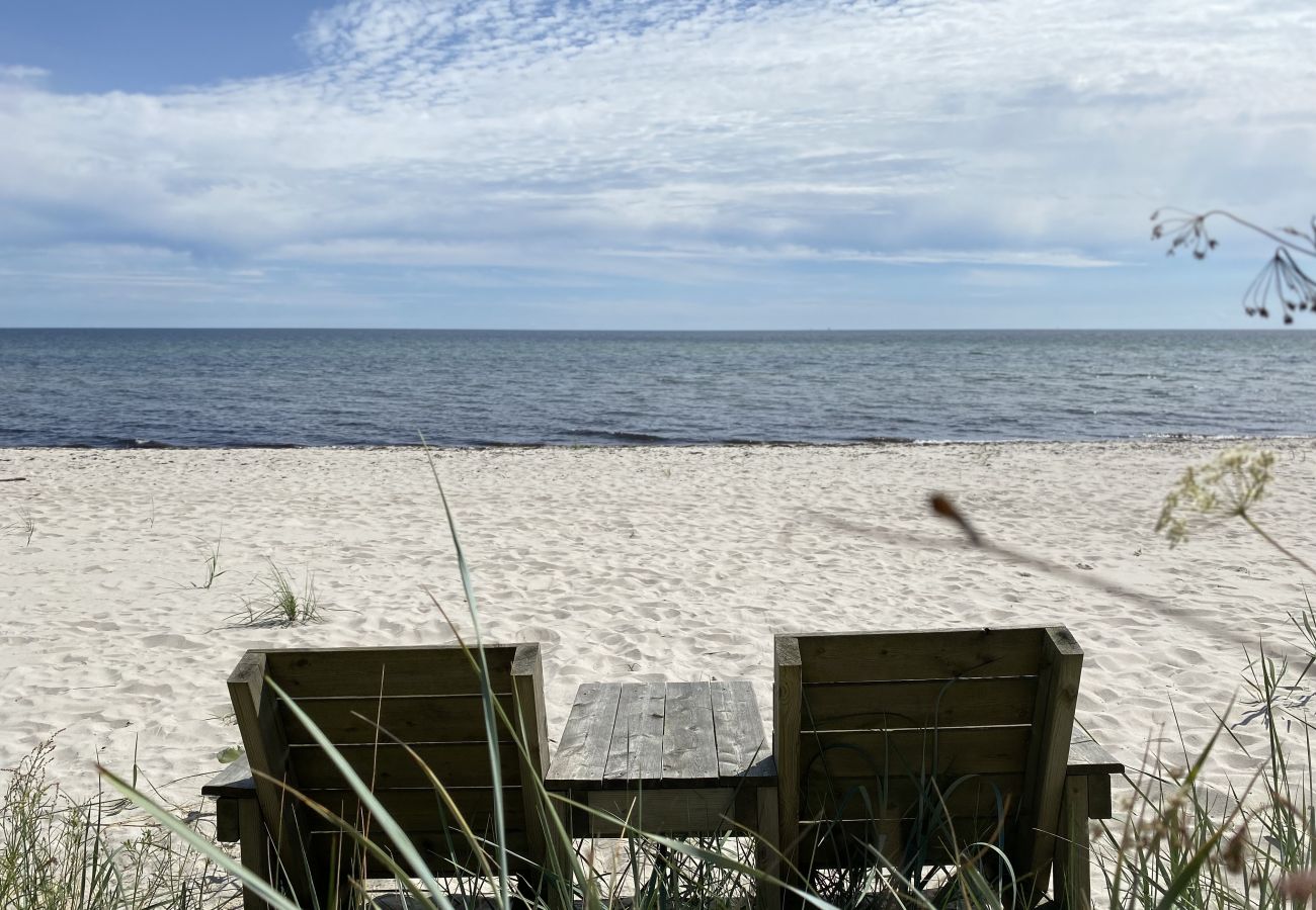 Stuga i Beddingestrand - Exklusiv villa med panoramautsikt över Östersjön i Beddingestrand