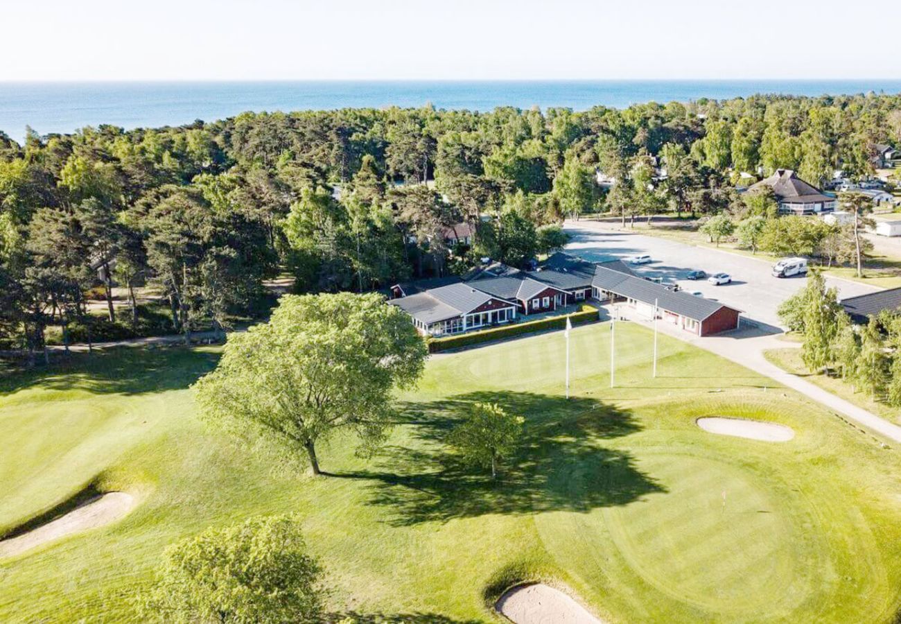 Stuga i Beddingestrand - Exklusiv villa med panoramautsikt över Östersjön i Beddingestrand